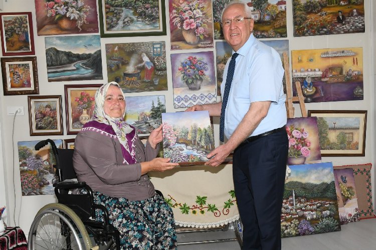 Başkan Selvitopu'dan Kavacıklı ressam Düzgünkaya' ya ziyaret