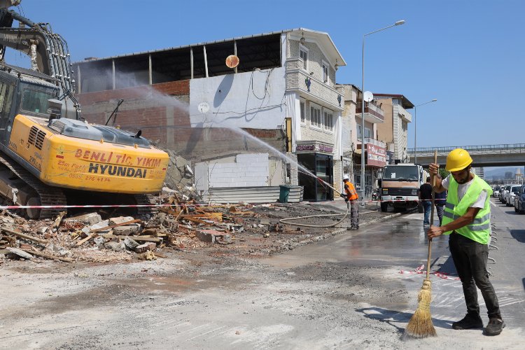 Bursa Beşyol'da yıkımlara devam