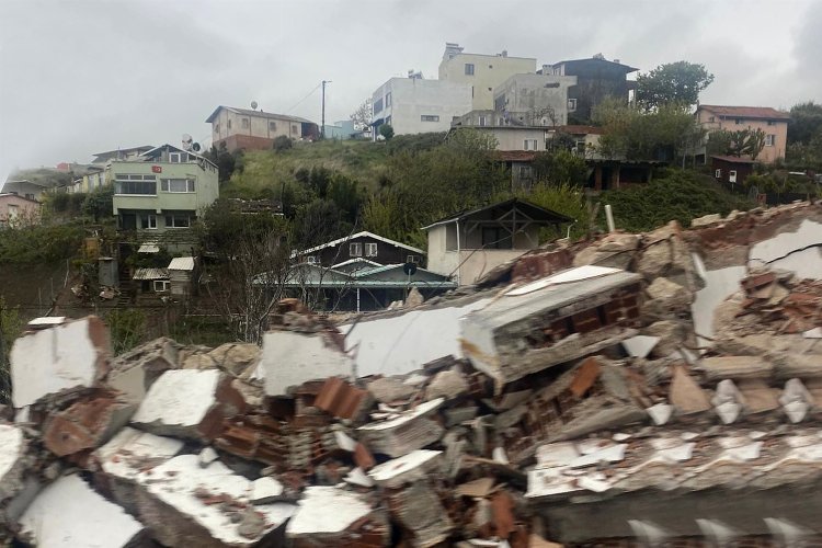 Bursa'da Mudanya Ayazma sahilinden 'yıkıma karşı' durdular