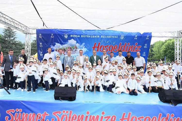 Bursa'da sünnet şöleni coşkusu