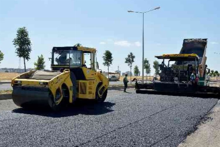 Diyarbakır'da bozulan yollar yenileniyor