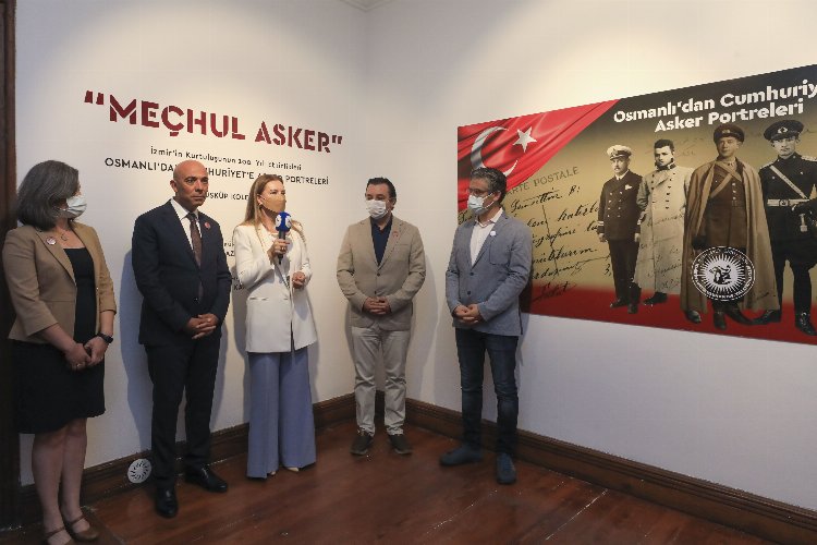 İzmir'de 'meçhul asker' sergisi