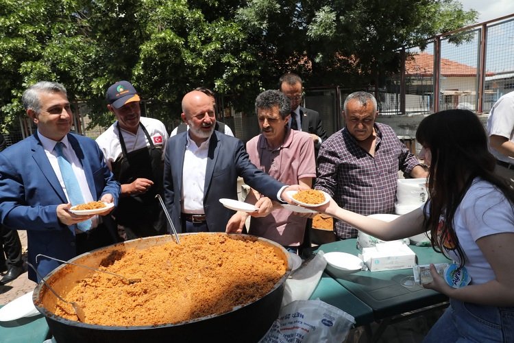 Kayseri Kocasinan'da pilav buluşması