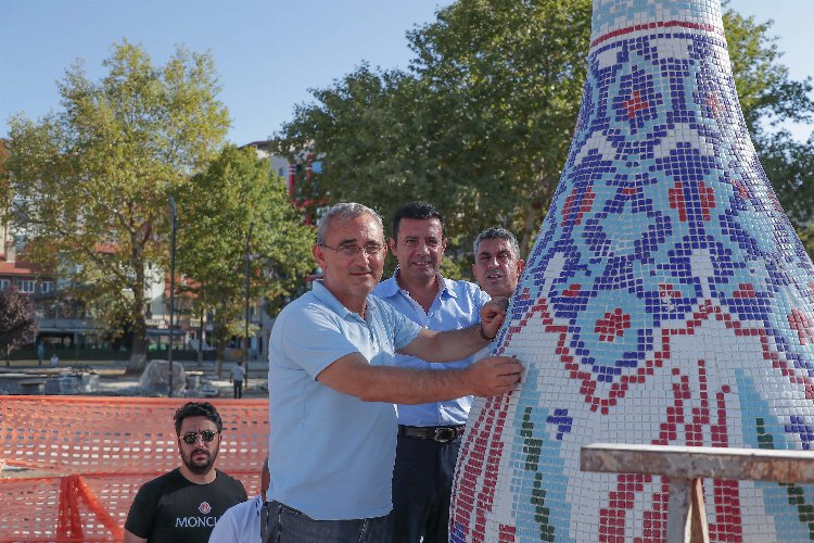 Kütahya'da 51 yıllık vazonun kaplaması tamamlandı