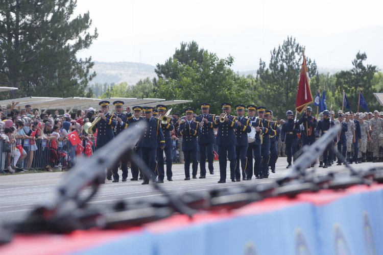 Kütahya'da Hava Er Tugayı'nda erler ant içti