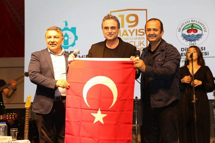 Kutsi'den 19 Mayıs konseri 