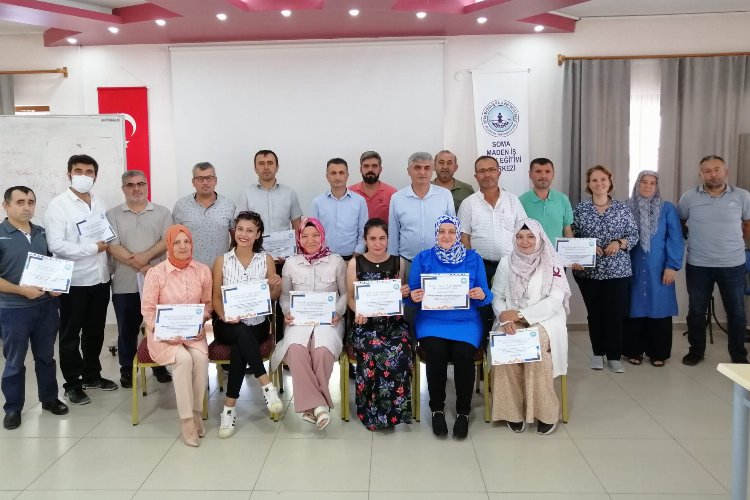 Manisa Soma'da arıcılar sertifikalandı