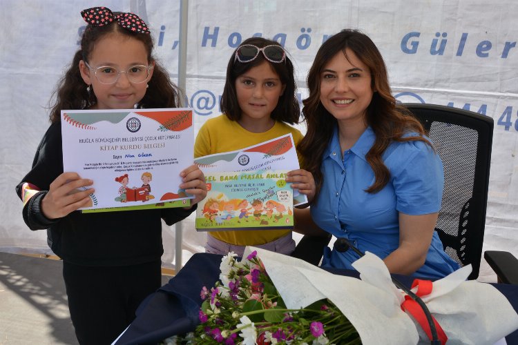 Muğla'da çocuklara kitap sevgisi aşılandı