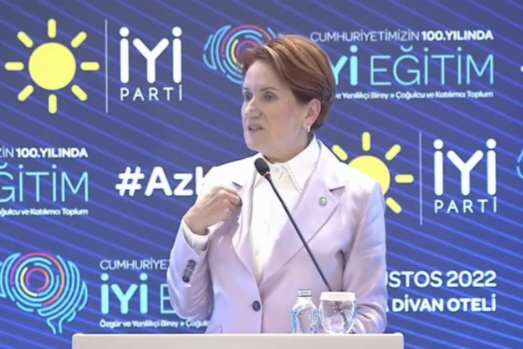 Akşener 'İYİ Eğitim'i anlattı... 