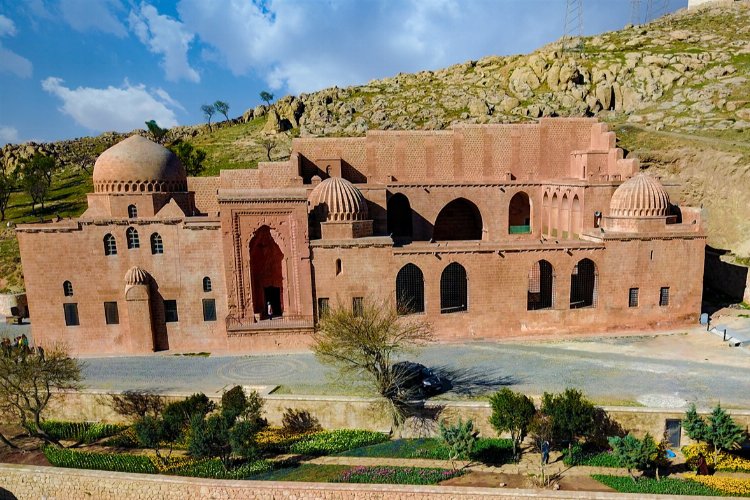 Bin yıllık Mardin Medreseleri dünyaya tanıtılacak