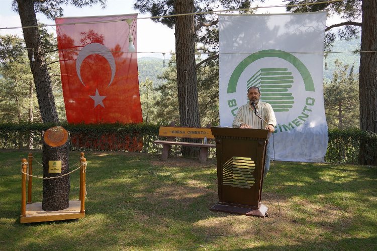 Bursa Çimento çalışanlarını ödüllendirdi