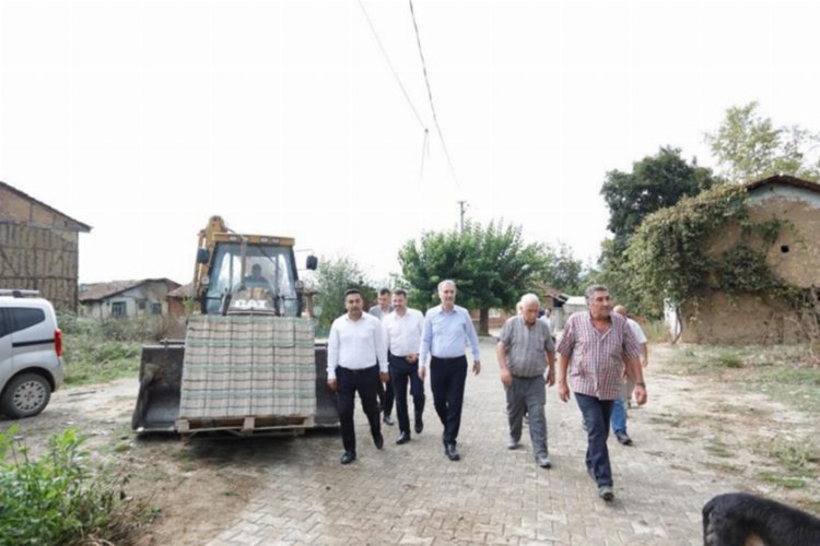 Bursa İnegöl'ün kırsal mahallelerine parke taş konforu