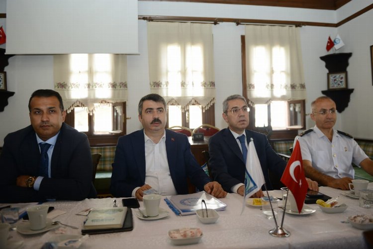 Bursa Yıldırım protokolü muhtarları dinledi