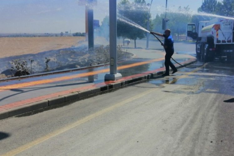 Diyarbakır’da anız yangını