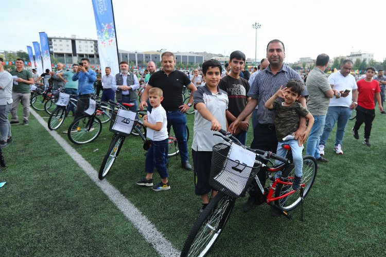 Gaziantep'te bakkal esnafına 3 bin sepetli bisiklet