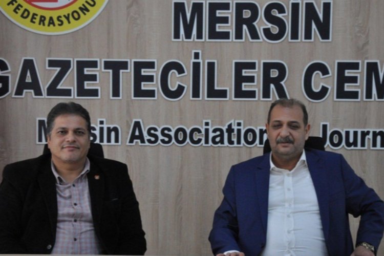 Gelecek Partisi Mersin'den basına kutlama