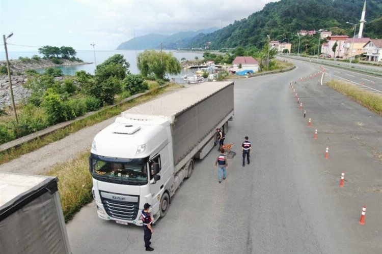 İçişleri'nden düzensiz göç ile mücadele: 18 organizatöre gözaltı