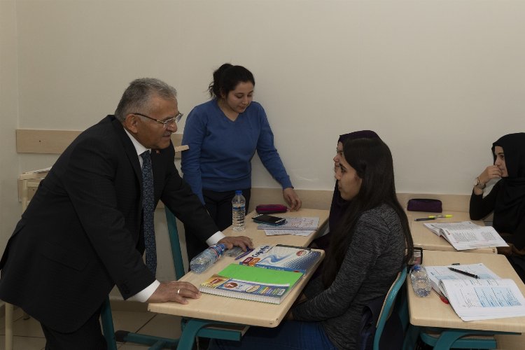 KAYMEK'te yaz okulu heyecanı