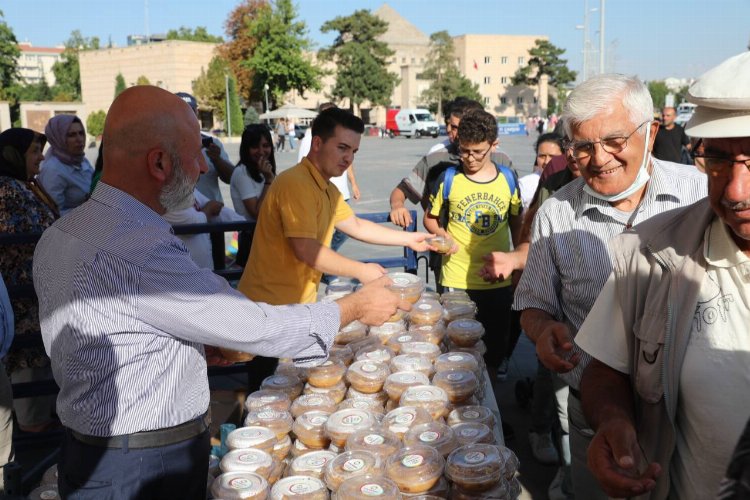 Kayseri Kocasinan'da aşure bereketi