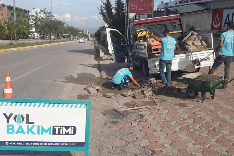 Kocaeli'de Yol Bakım Timi iş başında