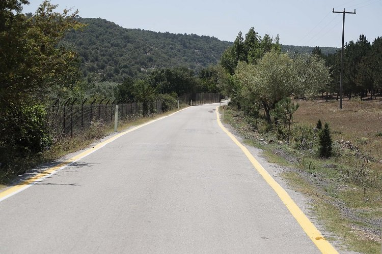 Kütahya'da yol çizgi çalışması tam gaz