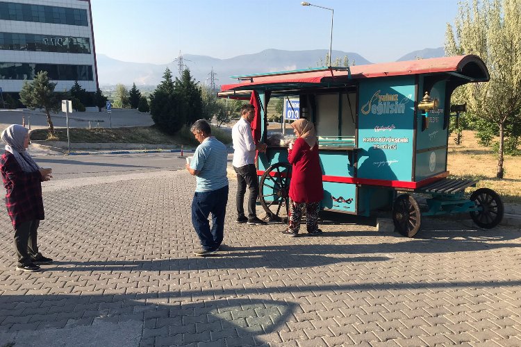 Manisa'da ders öncesi çorba ikramı 