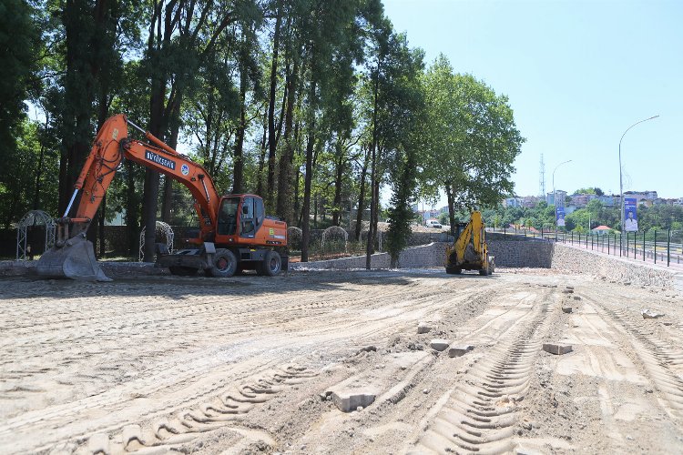 Sakarya'da buluşma noktasına otopark alanı 