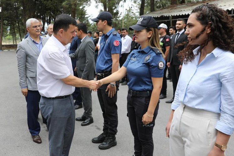 Vali Arslantaş'tan mesai yapan personele ziyaret