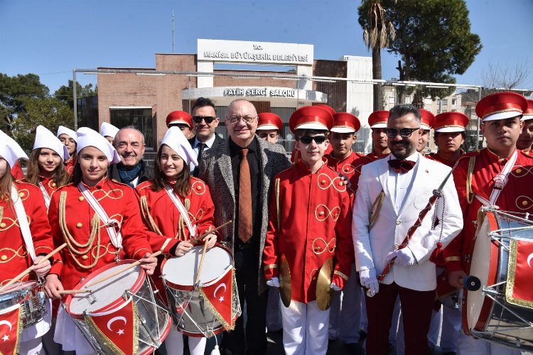 Türkiye Cumhuriyeti'nin yılmaz bekçileri gençler 